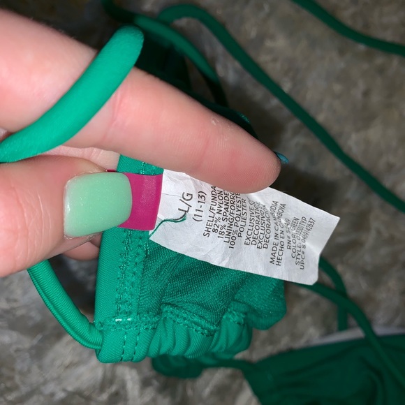 Small bikini bundle - Picture 6 of 6